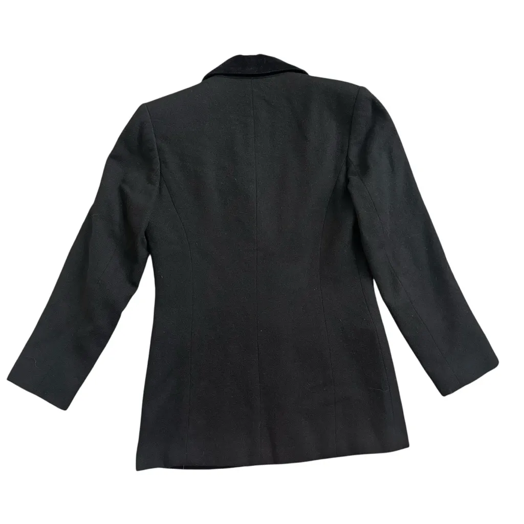 Vintage Bloomingdale's Black Wool Blazer Women’s P 2 Made in USA Velvet
Collar Size 2P - Image 2