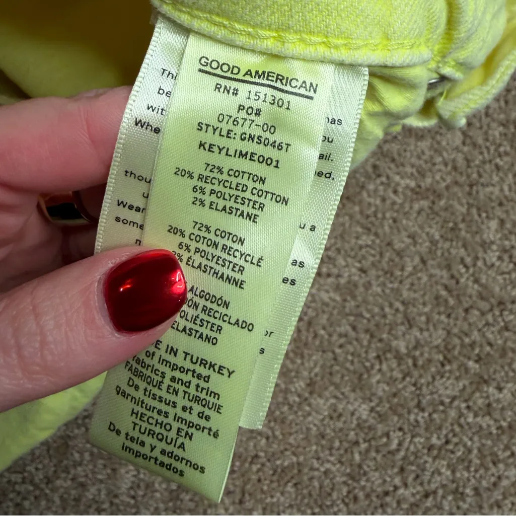 Good American Good 90s Neon Yellow Denim Shorts Size 8/29 - Image 3