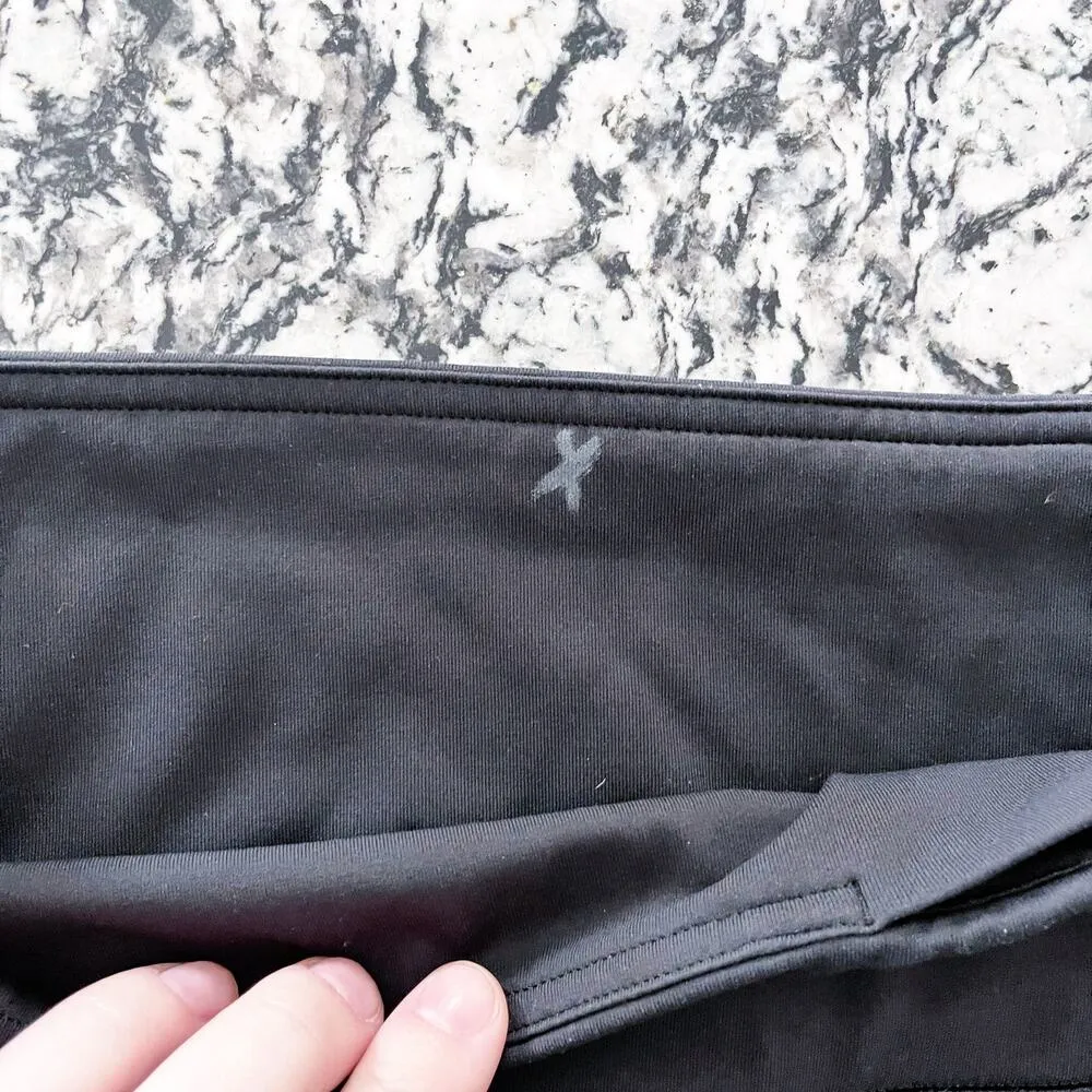 Lululemon  Black Wunder Under Crop - Image 7