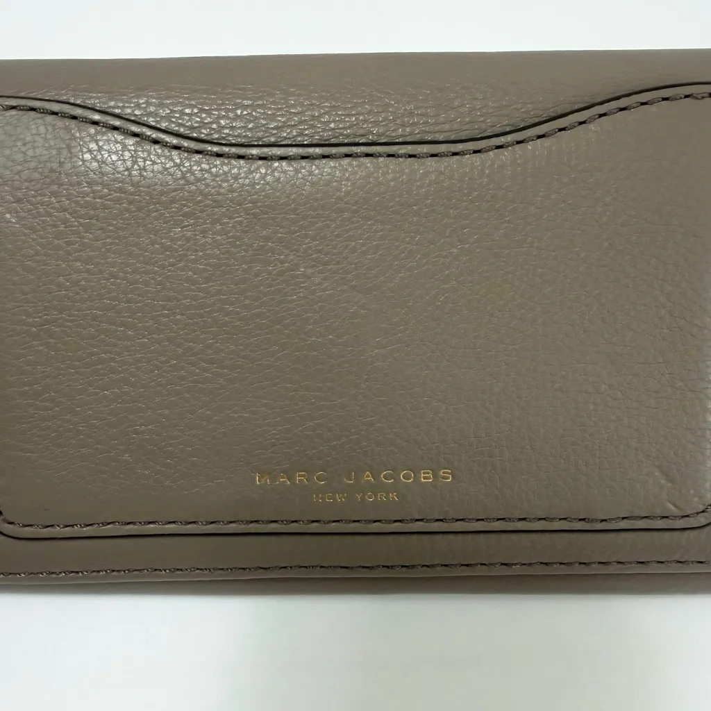 Marc Jacobs Recruit Leather Gray Wallet - Image 11