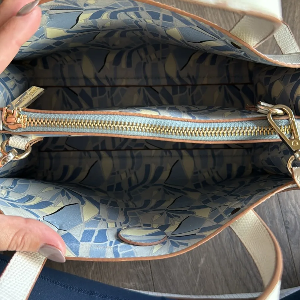 Anne Klein COPY -  white textured purse - Image 3