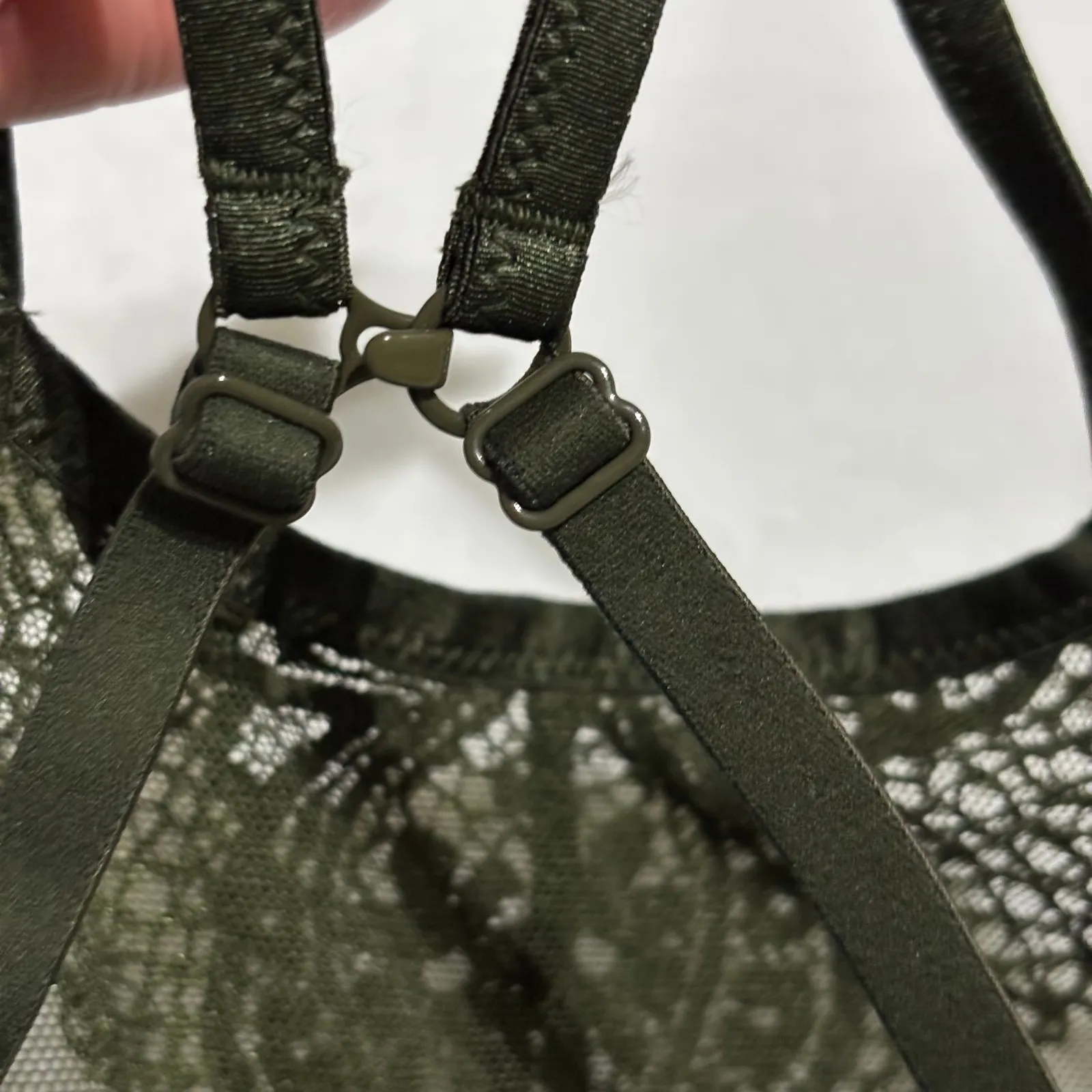 VICTORIA'S SECRET Olive Green Sheer Lace Halter Bralette Bra Bohemian size Large - Image 9