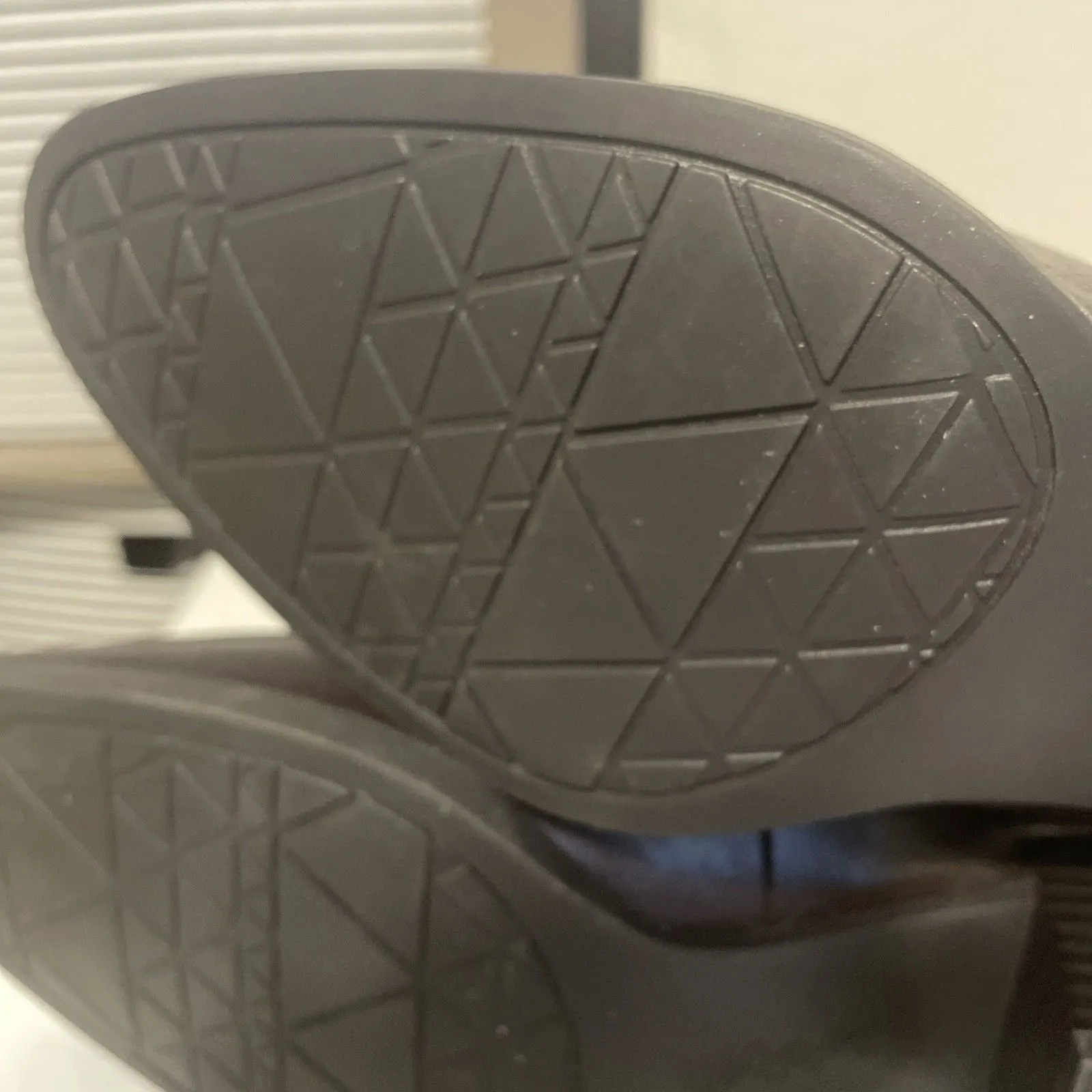 New Women's Life Stride "Devyn" Brown 2 Inch Block Heel Penny Loafers, Size 7.5 - Image 9