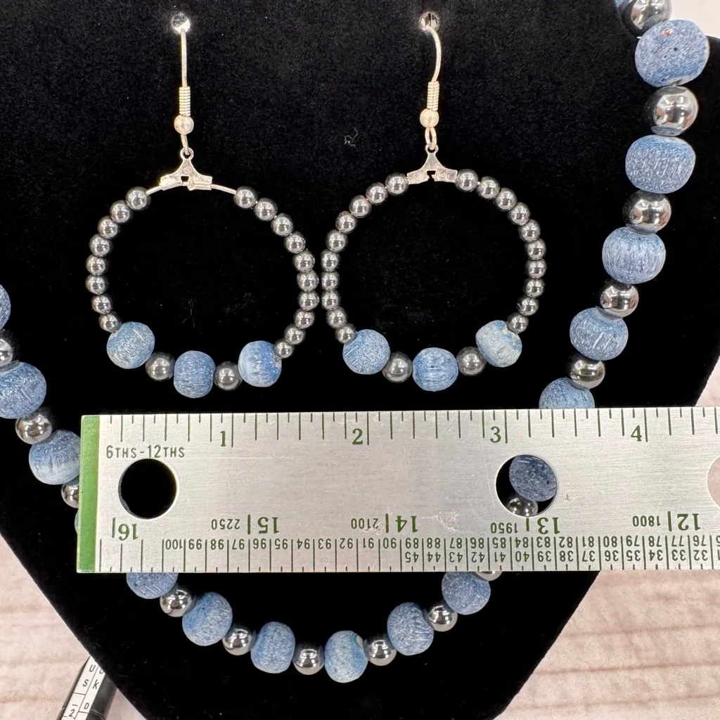 Vintage Hematite Jewelry Set Necklace Earrings Ring Blue Beads Estate Pieces 80s - Image 6