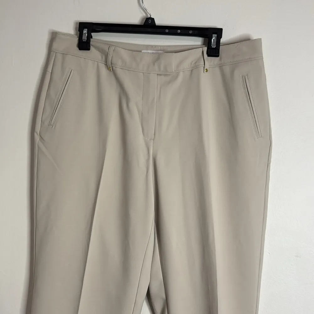 New Lady Hagen Women’s Essentials Solid Khaki Front Pleat Pants Size 10 - Image 3