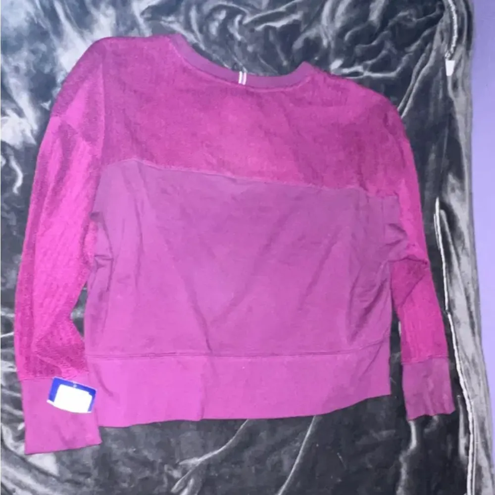 NWT Women’s Champion Venetian Purple Plus Heritage Herringbone Crewneck size 1X - Image 4