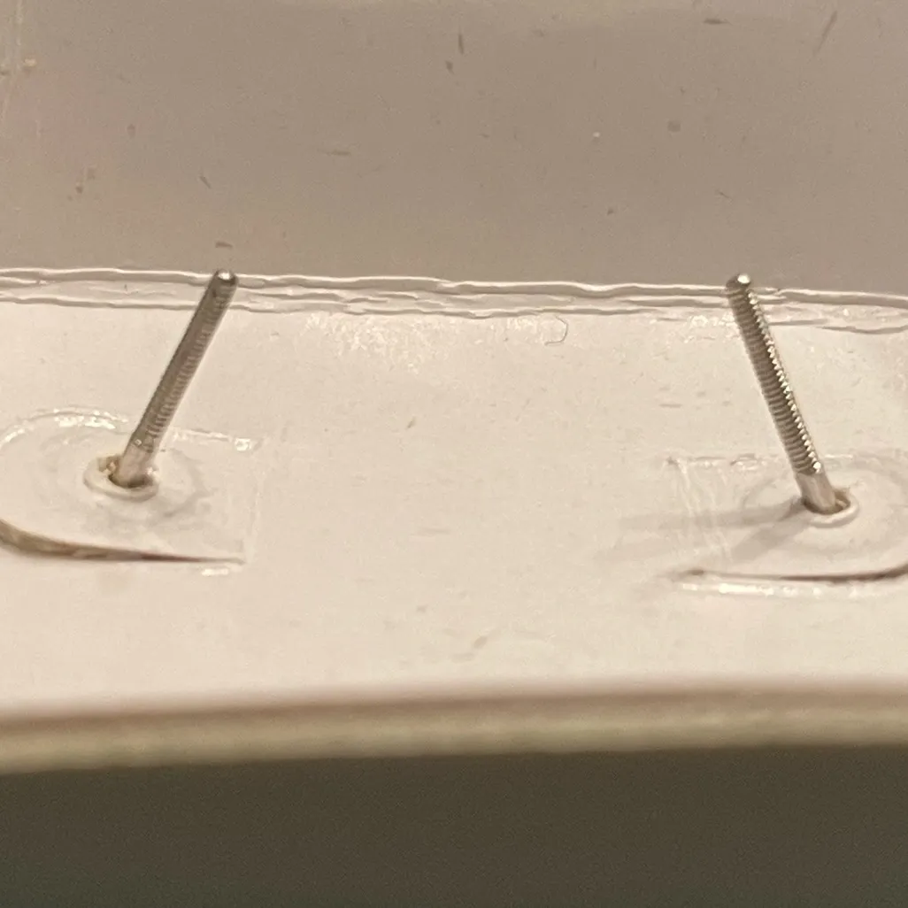 Hearts Earrings Silver - Image 5