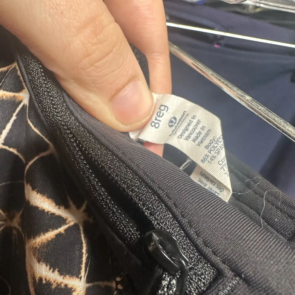 Lululemon pace rival skirt size 8 - Image 4