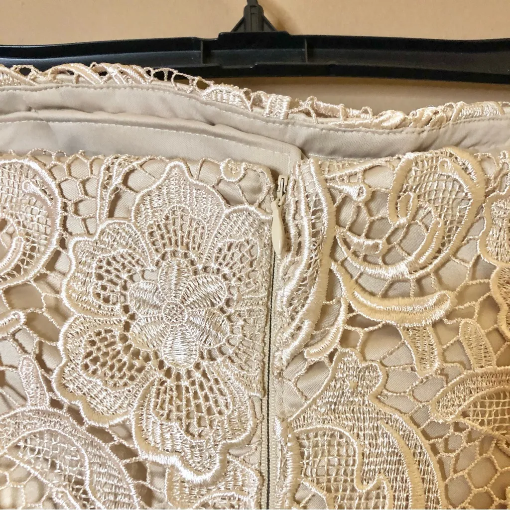 Adrianna Papell Lace Strapless Sheath Cocktail dress cream nude 12‎ - Image 3