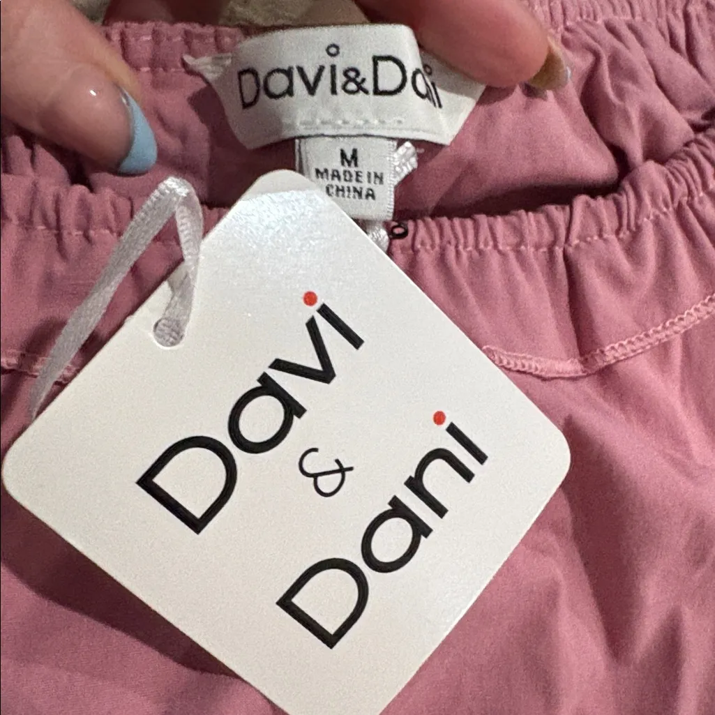 Davi & Dani Elegant Dusty Pink Smocked Blouse- Size Medium - Image 4