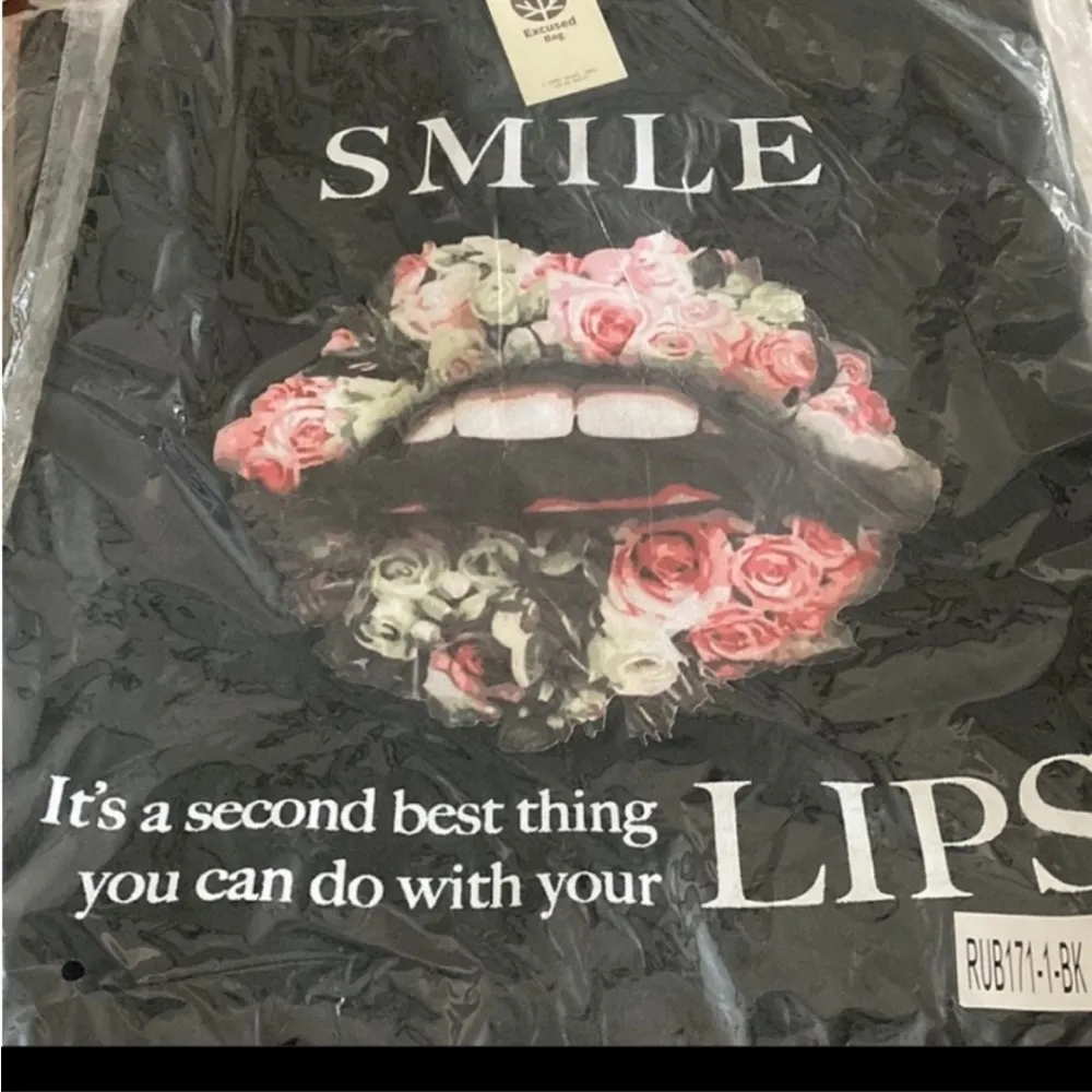 Excused Bag Smile… Lips Reusable Tote Black - Image 2