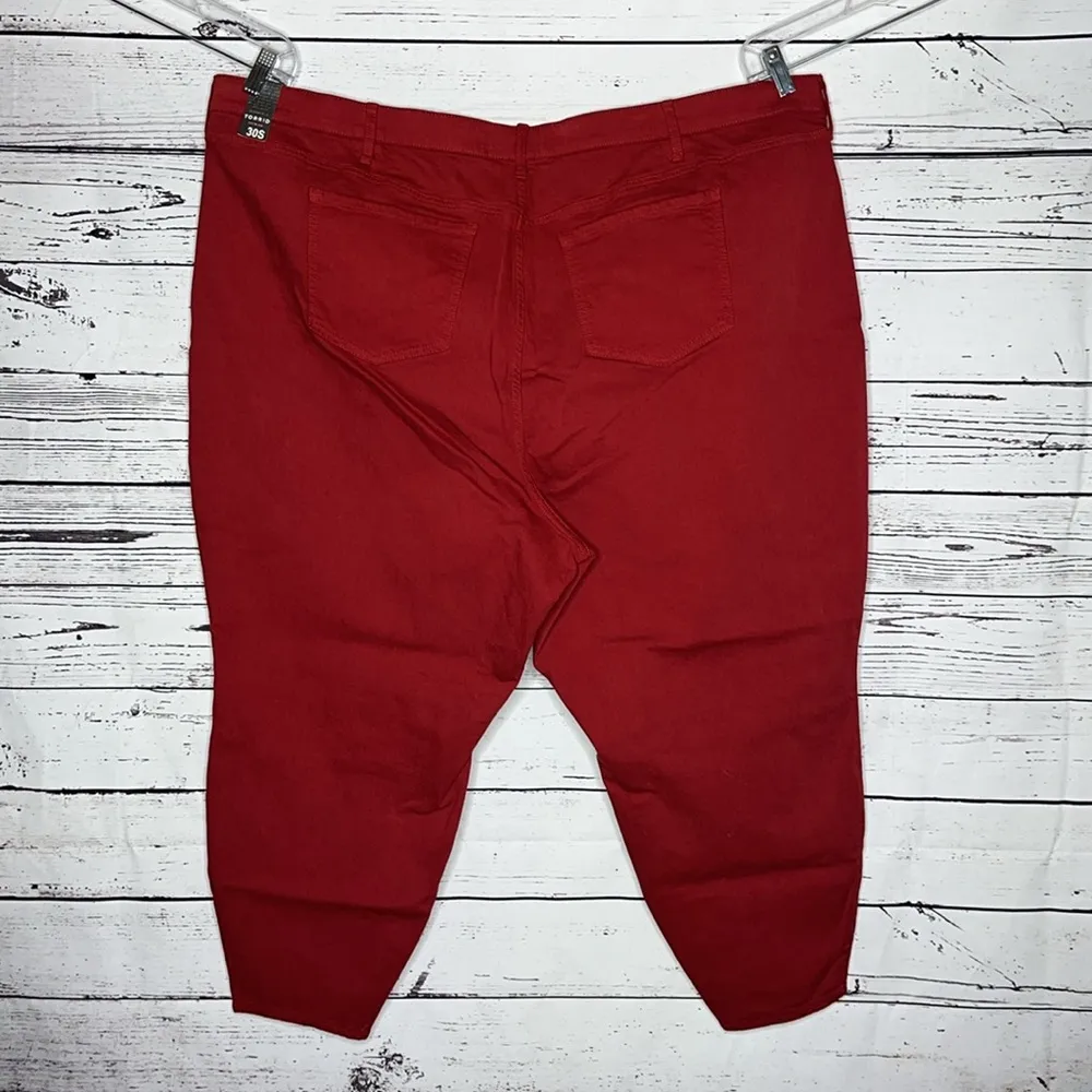Torrid Premium NWT Size 30S Scarlet Wine Red Sky High Skinny Leg Jeans - Image 2