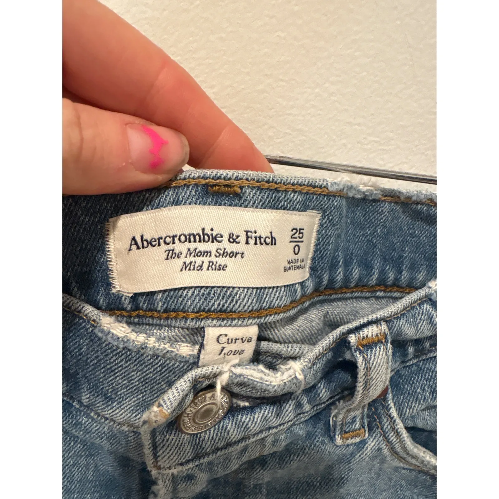 Abercrombie Fitch Curve Love The Mom Short Mid Rise D Jean Shorts Size 25 - Image 2