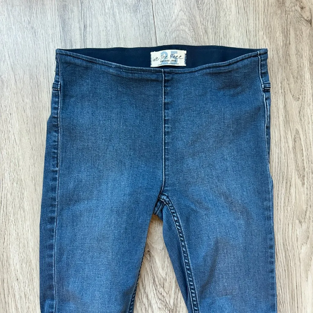 Free People We The Free Penny Pull-On Flare Jeans Dark Wash Size 25 - Image 4