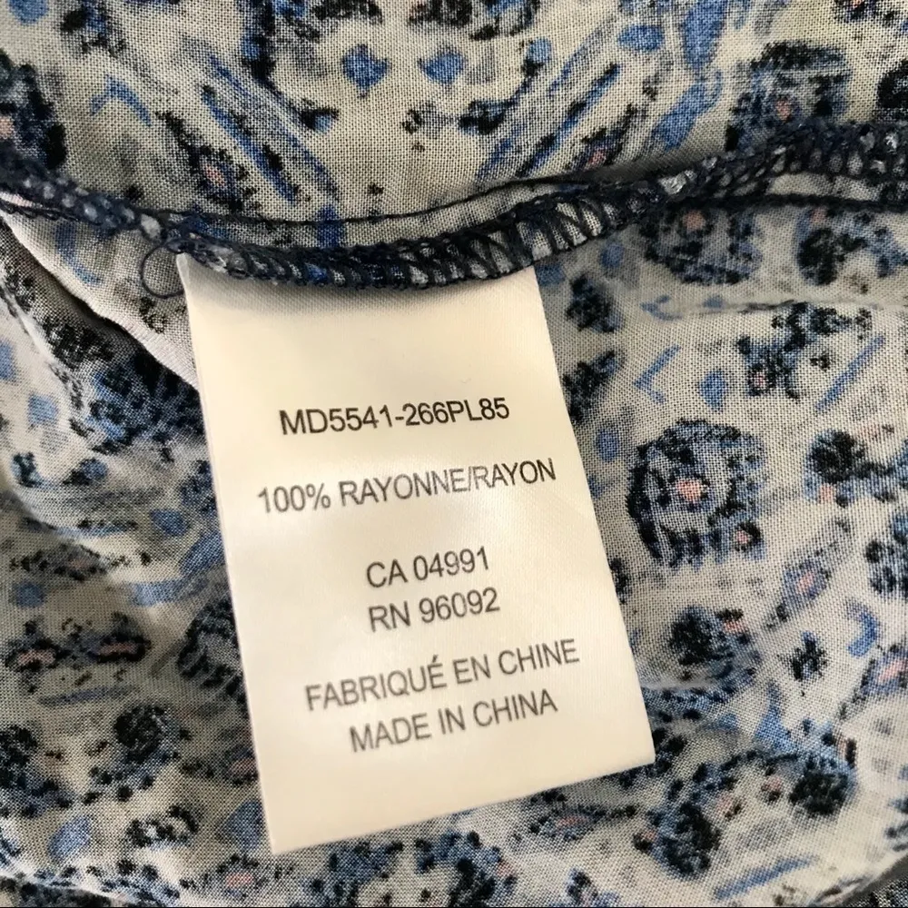 3/$20 Lila Rose Blue Patterned Long Sleeve Tunic Top - Image 5