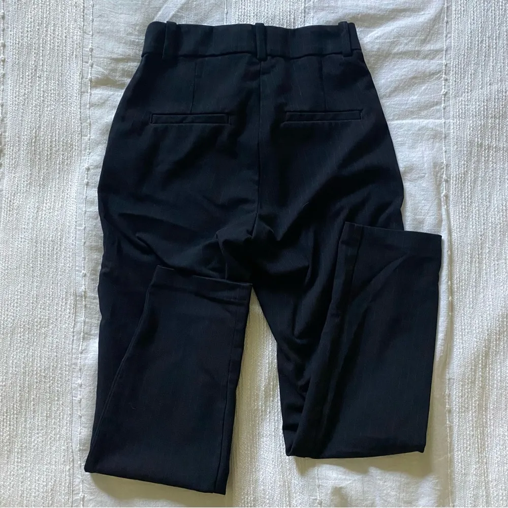 Pinstripe Slim Fit Black High Rise Trouser Pants (Size 2) - H&M - Office Chic! - Image 2