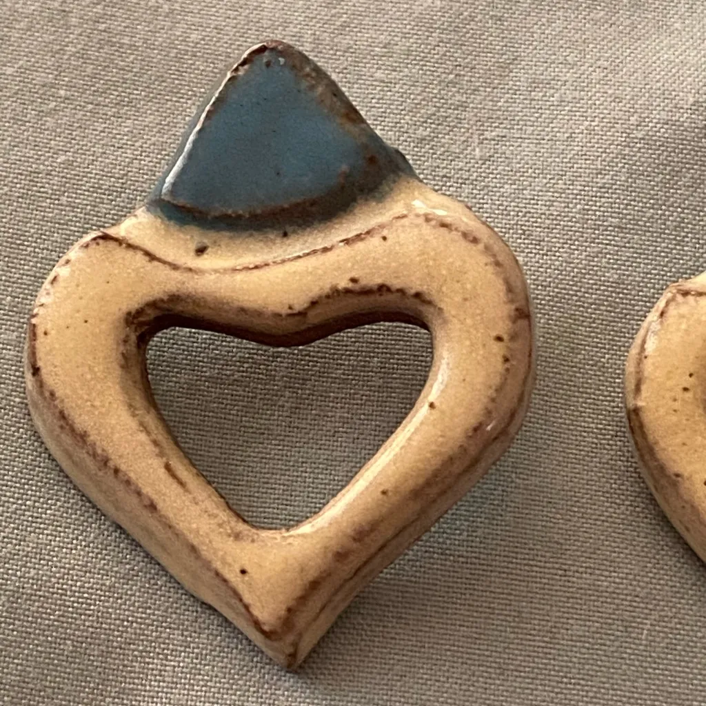Blue and Cream Heart - Image 2