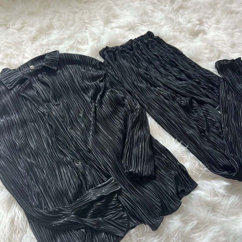 Amazon Satin Pant Set - Image 4