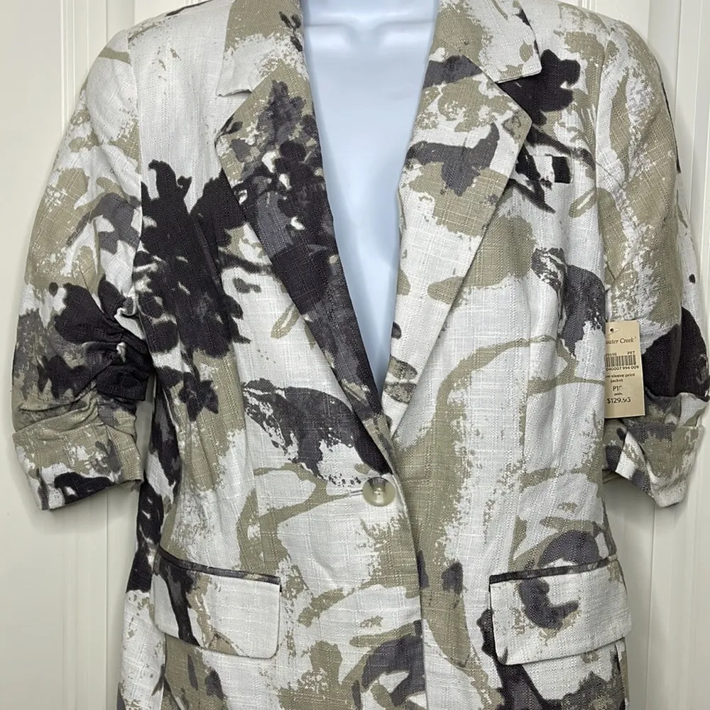 NWT! Coldwater Creek Elbow Sleeve Print Jacket Size 10P - Image 2
