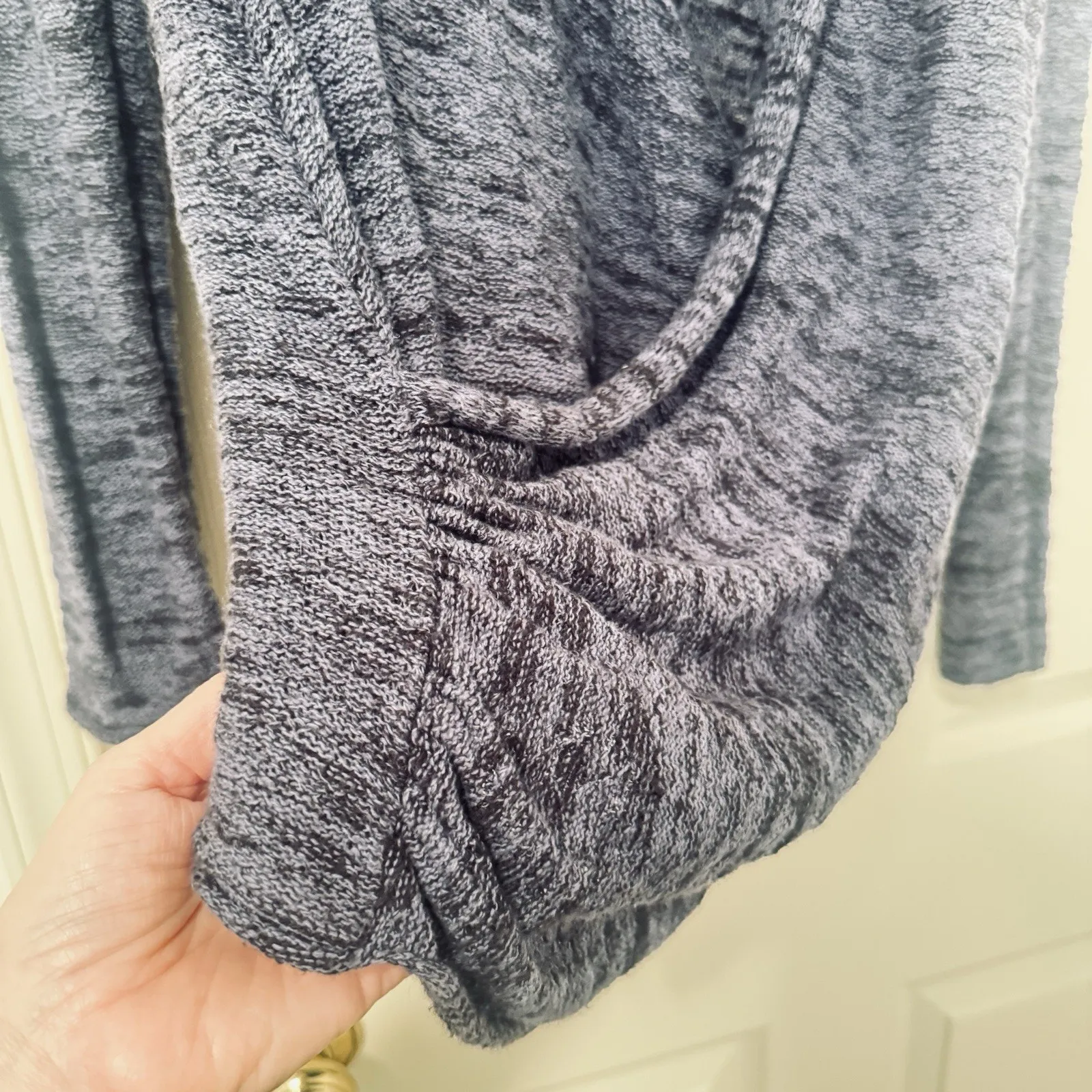 Free People Gotham sweater navy blue linen blend Faux wrap oversized chunky sz L - Image 4