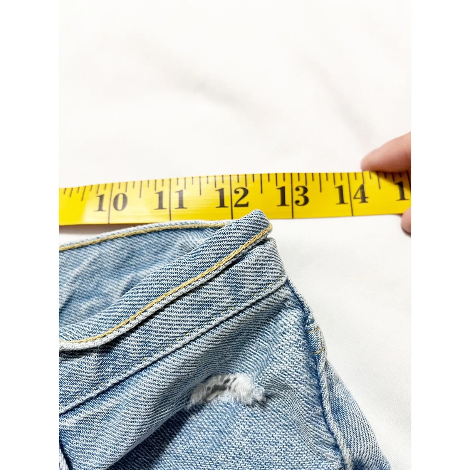 Levi's 501 90s Denim Jean Shorts Womens Size 25 Light Wash Distressed Button Fly - Image 11