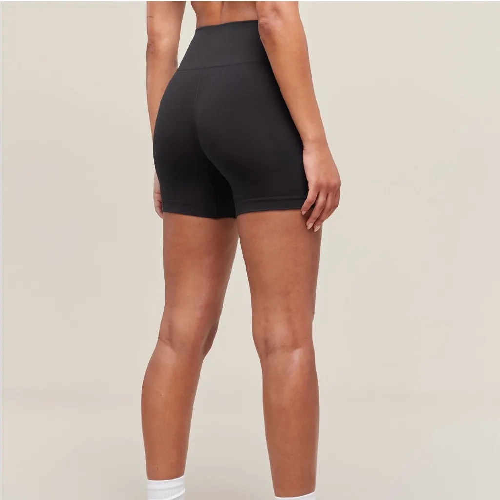 GymShark Soft Sculpt Shorts - Image 2
