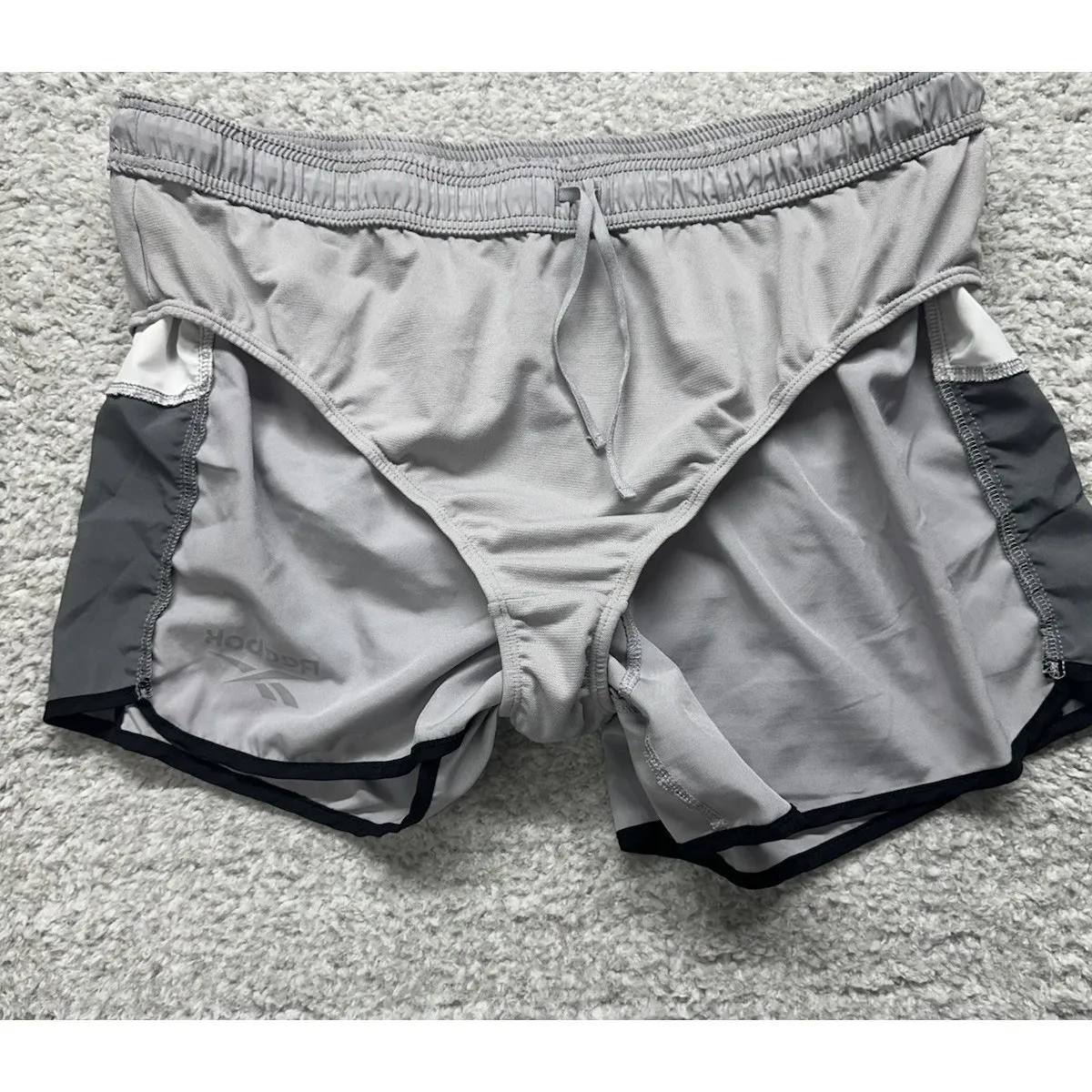 Reebok Shorts Women L Gray Running Gear w/ Liner Gray‎ Trim Athletic Athleisure - Image 6