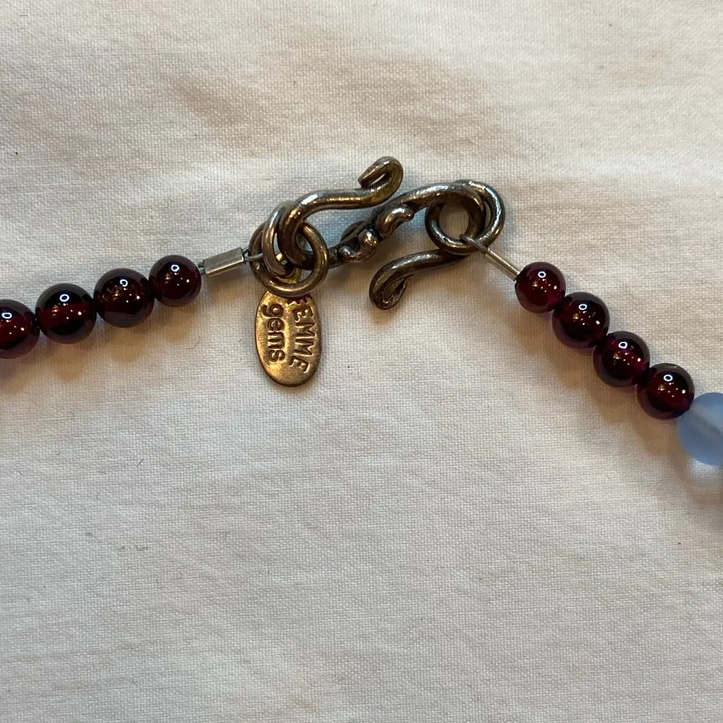 Femme Gems Pendant Necklace,‎ Chinese Carved Pendant and Stone beads, 17.5”. Red - Image 3