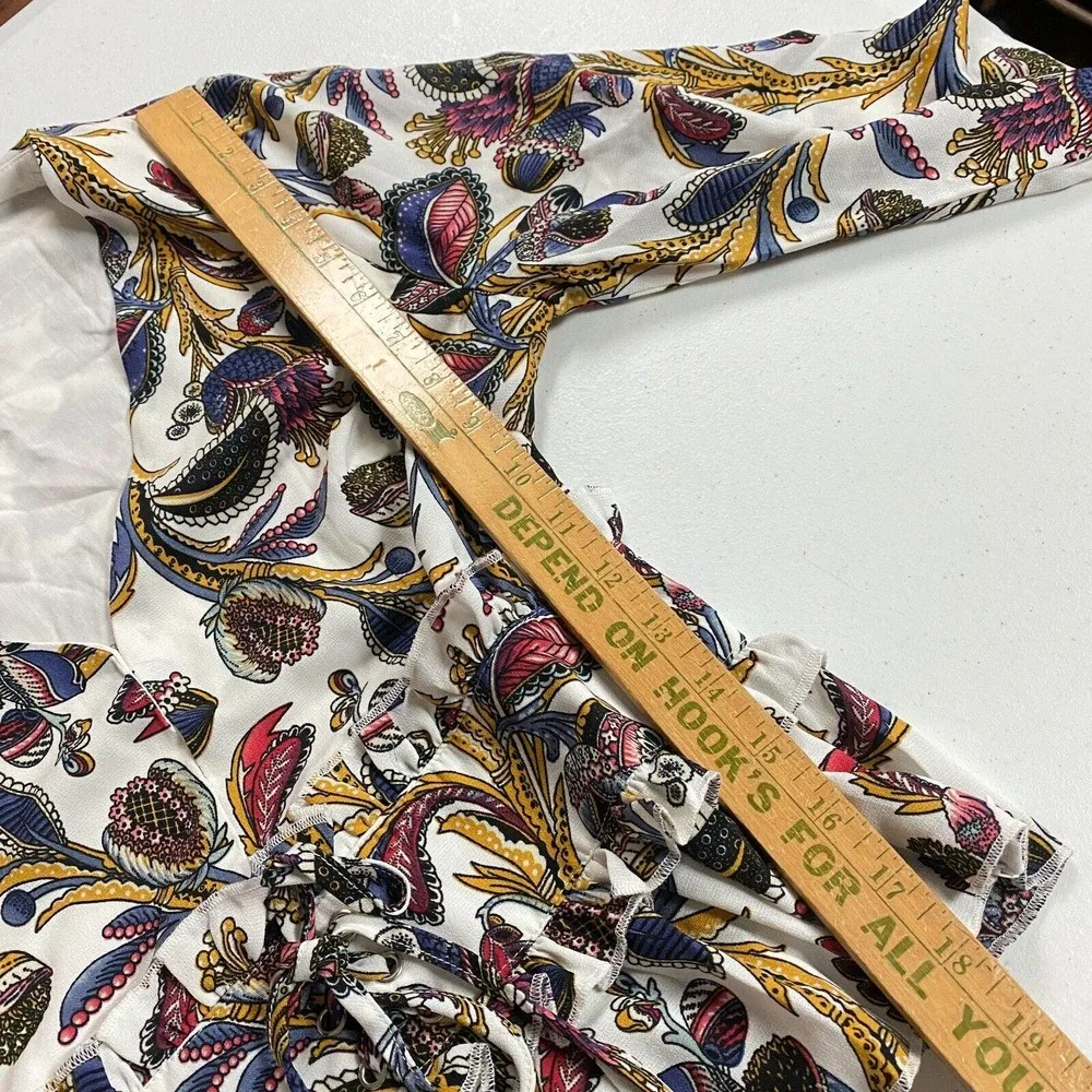 fanco women's vneck floral long sleeve tie front Crop top size small bell Sleeve - Image 8