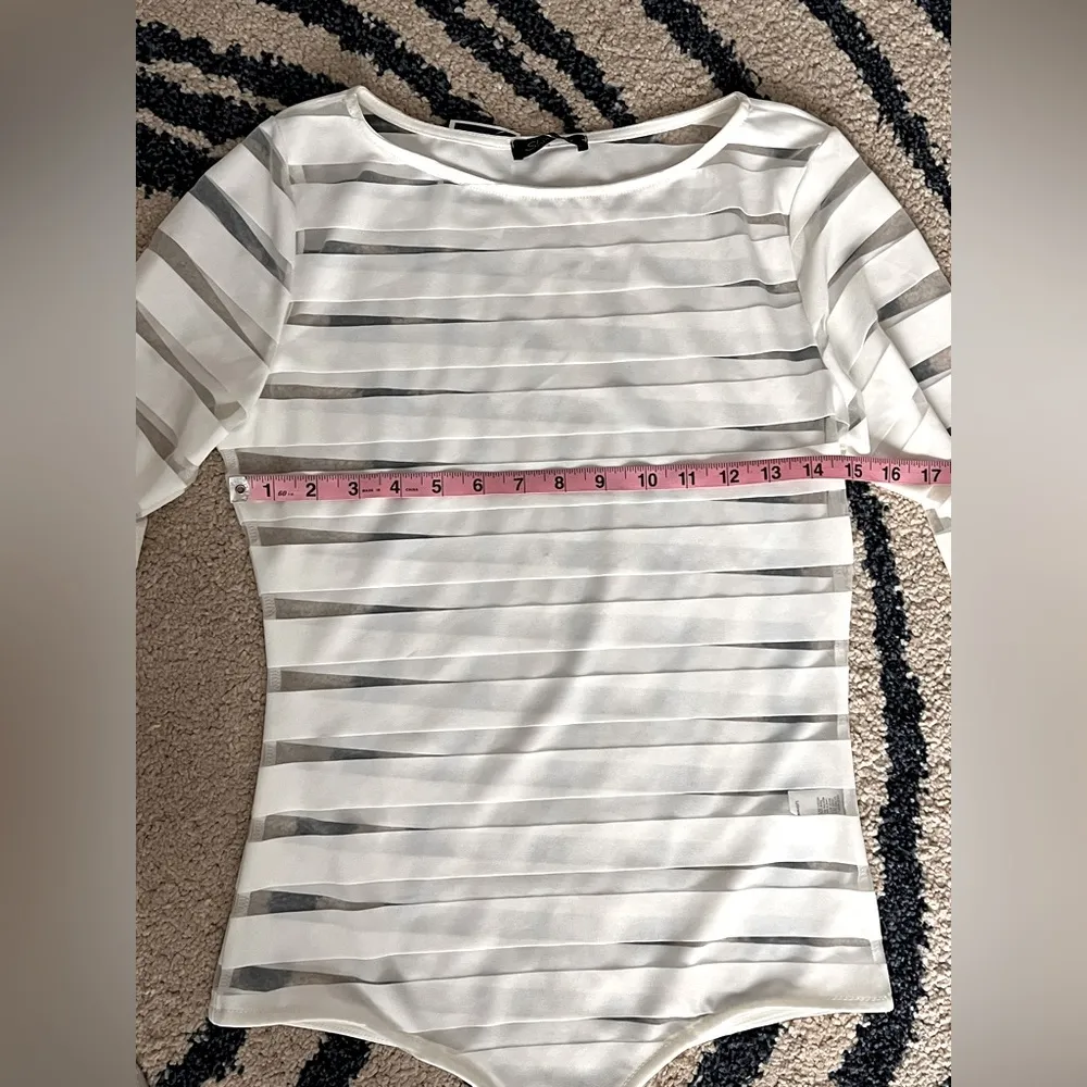 🆕 Sheer Stripe Bodysuit - Size L - Image 3