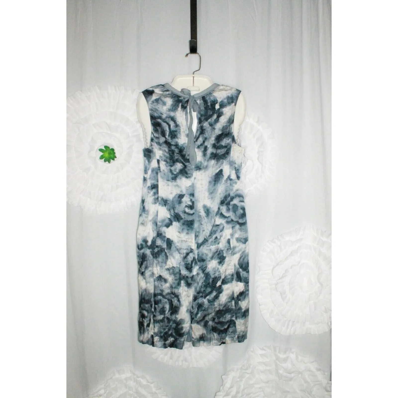Ann Taylor Silk Blend Dress Size 4 Blue Gray Watercolor Print Crinkle Sleeveless - Image 7