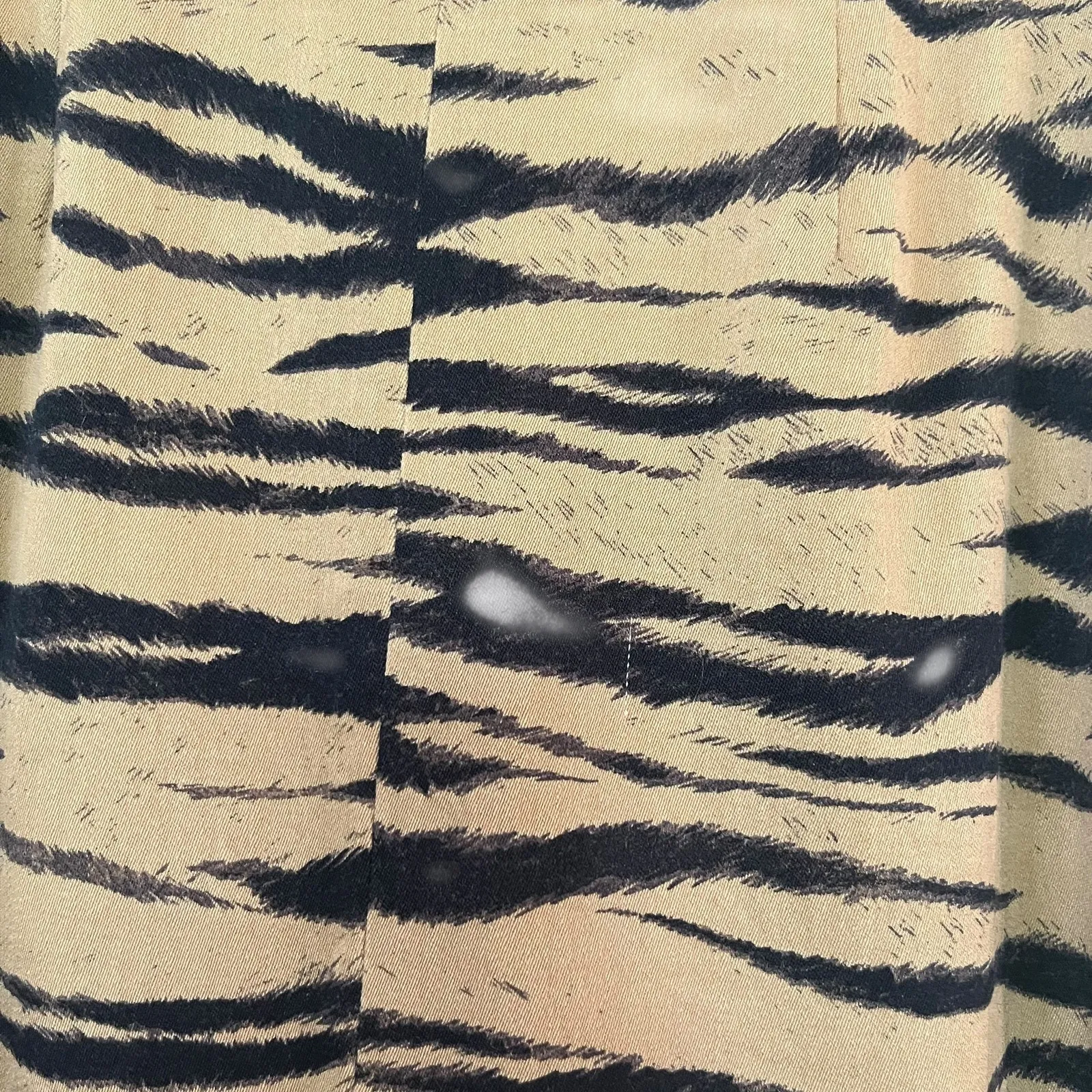 Moschino Cheap and Chic Tan Black Tiger Print Pencil Skirt – Size 8 (IT 42) - Image 10