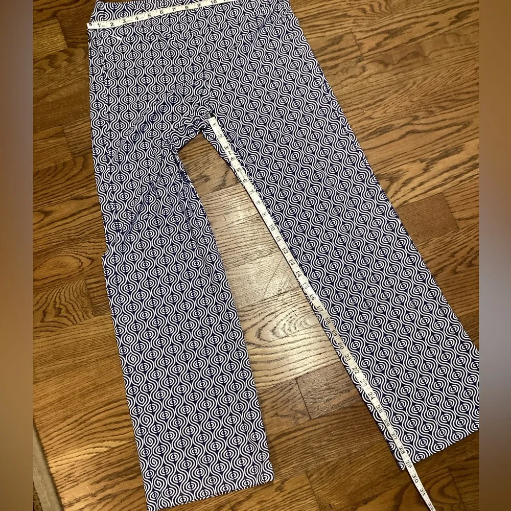 J.McLaughlin Carmel Catalina Navy geometric pants. Size Small - Image 7