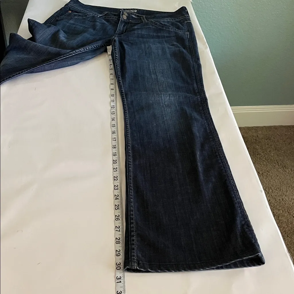 Hudson Jeans Bootcut Mid Rise Size 32 - Image 7