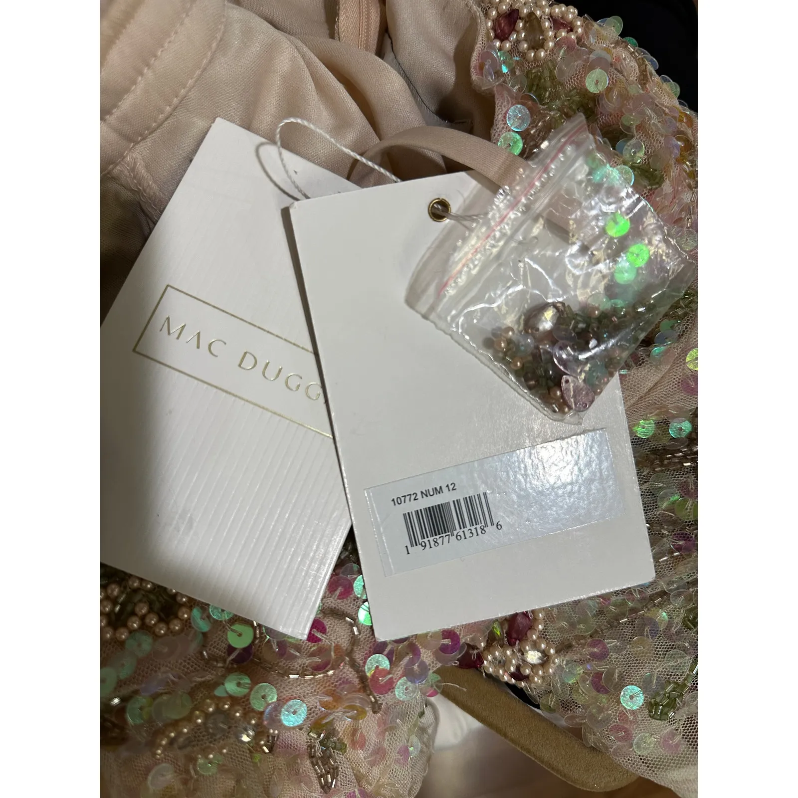 Mac Duggal Embellished Ruffled Cap Sleeve V-Neck Gown Size 12 NWT #10772 Sequins - Image 4