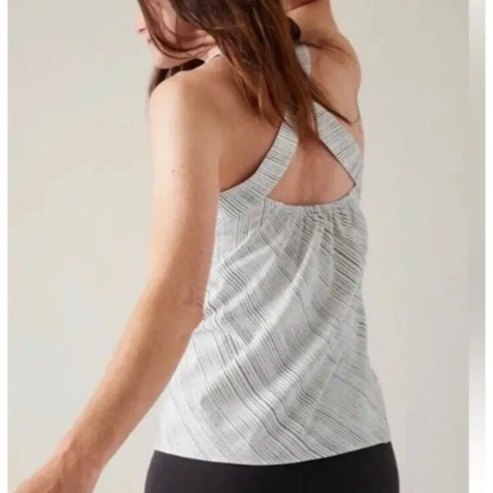 ATHLETA M ARRIVAL TANK Size Medium AMARA STRIPE WHITE #587950 - Image 3