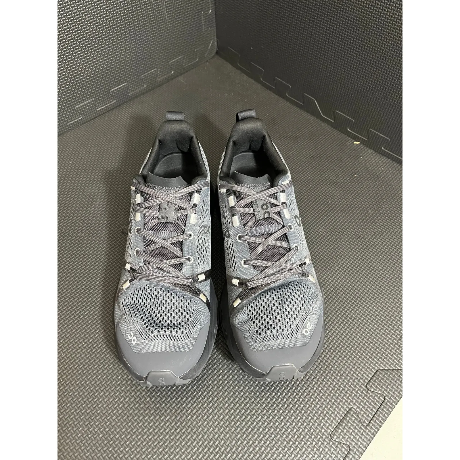 On Cloudsurfer Trail Sneakers Athletic Tennis Running Womens Shoes Gray Size 9.5 - Image 2