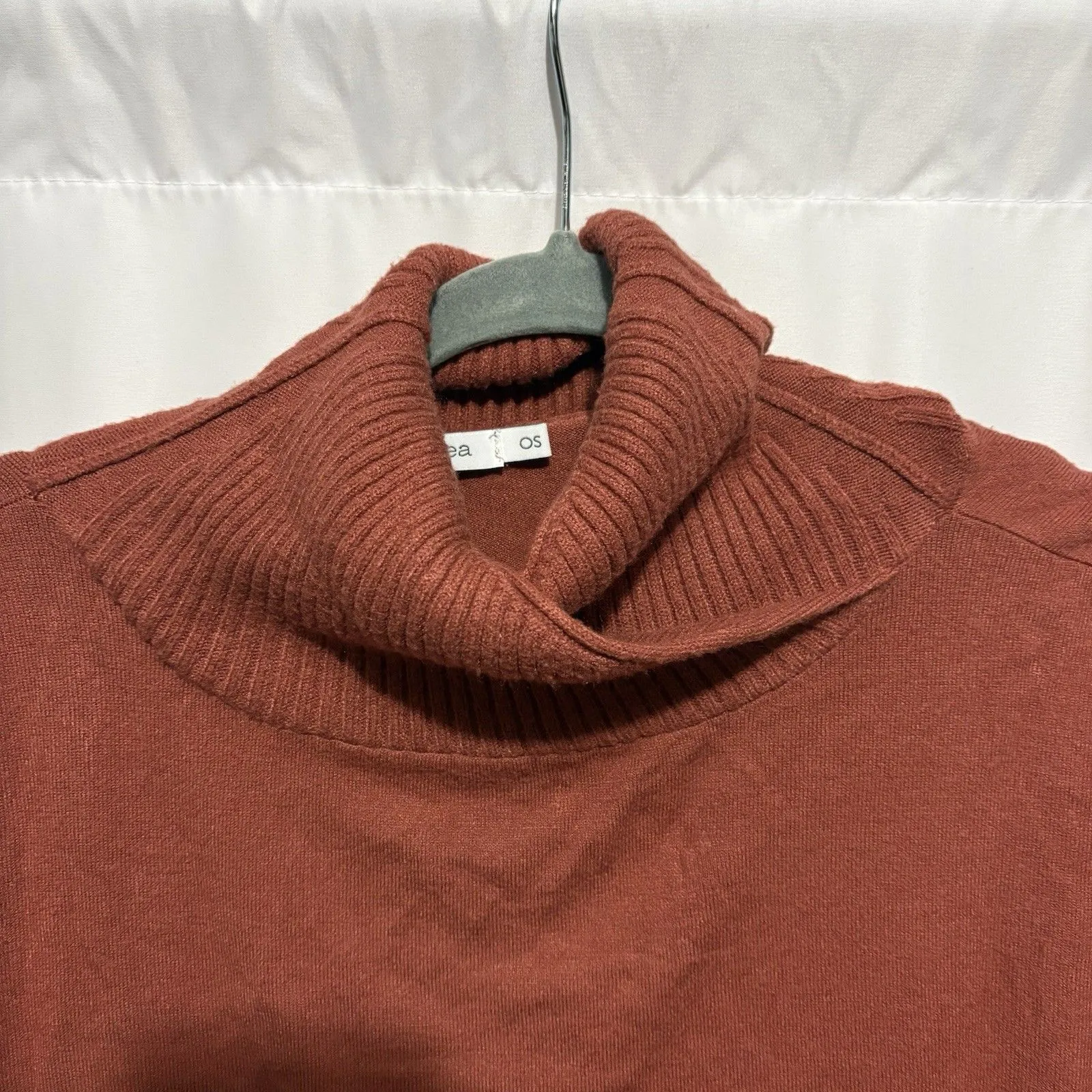 MerSea Newport Turtleneck Sweater in Sienna One Size Artsy Lagenlook Orange - Image 3