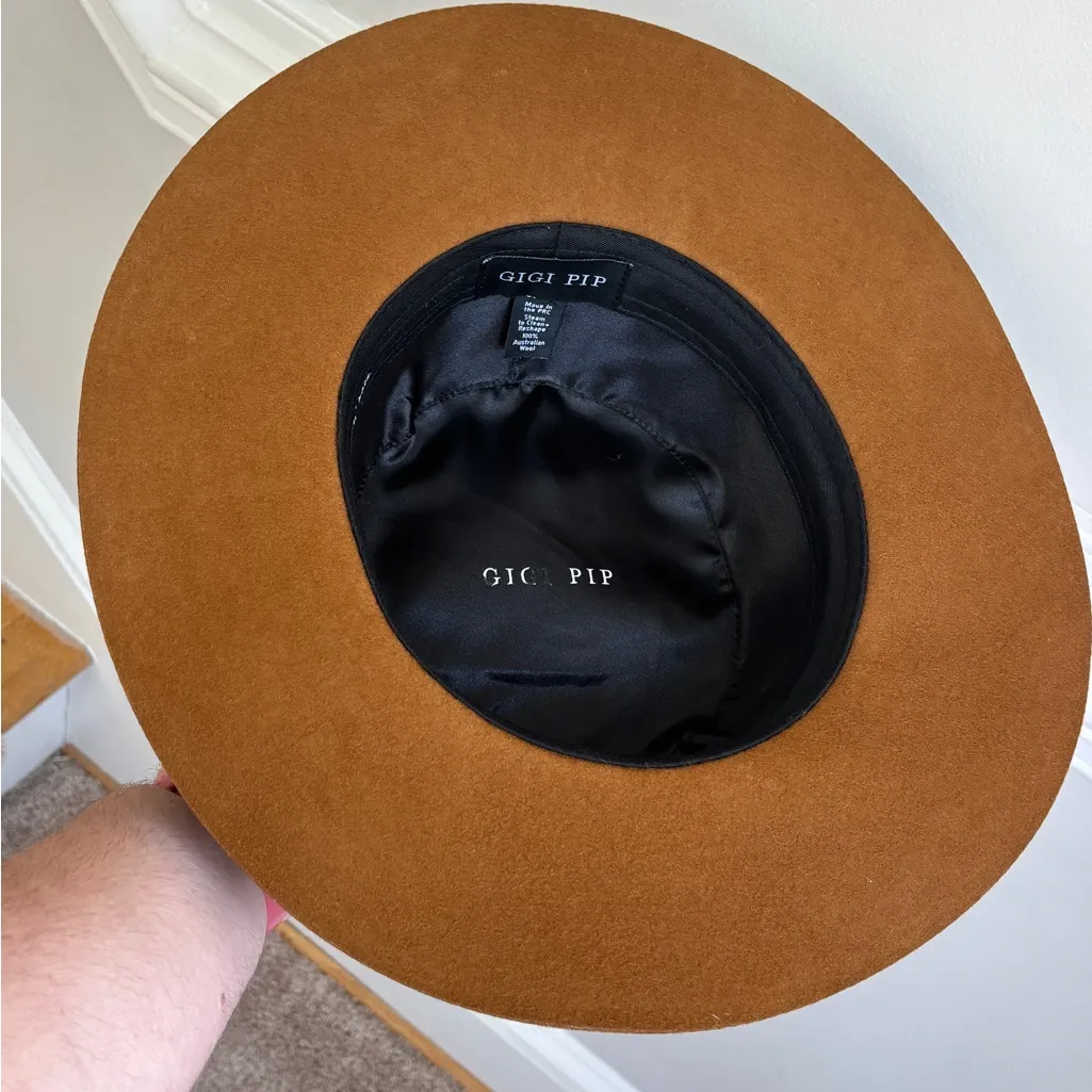 Gigi Pip Dahlia Boater Hat Brown Australian Wool Warm Brow Size 57 M/L Flat Brim - Image 10