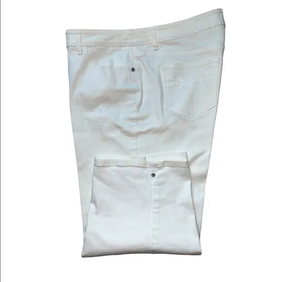 Christopher & Banks White Denim Riveted & Notched Capris Crop Pants size 16 - Image 2