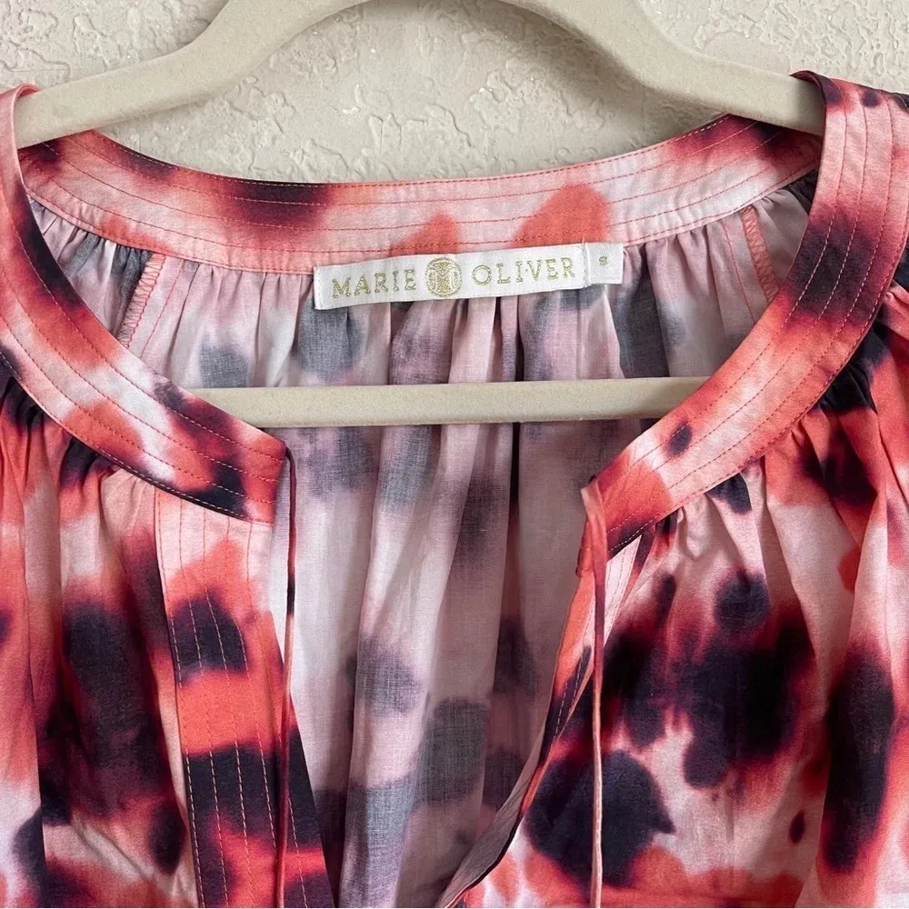 Marie Oliver Hayes Elbow Sleeve Top: Napa Dye Orange V Neck - Image 3