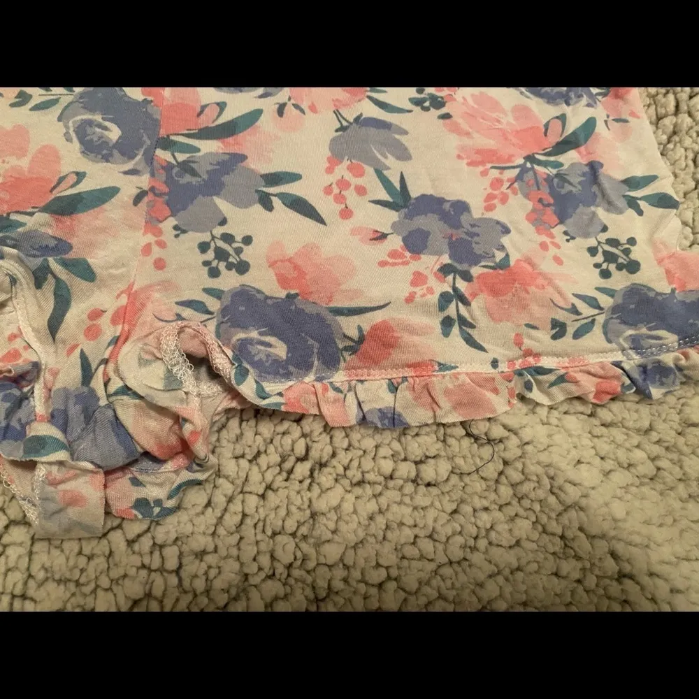 Floral Ruffled Sleep Shorts Size M - Image 3