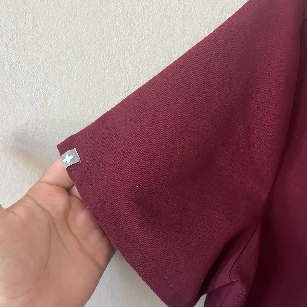 FIGS Technical Collection Maroon Scrub Top Size Medium - Image 4