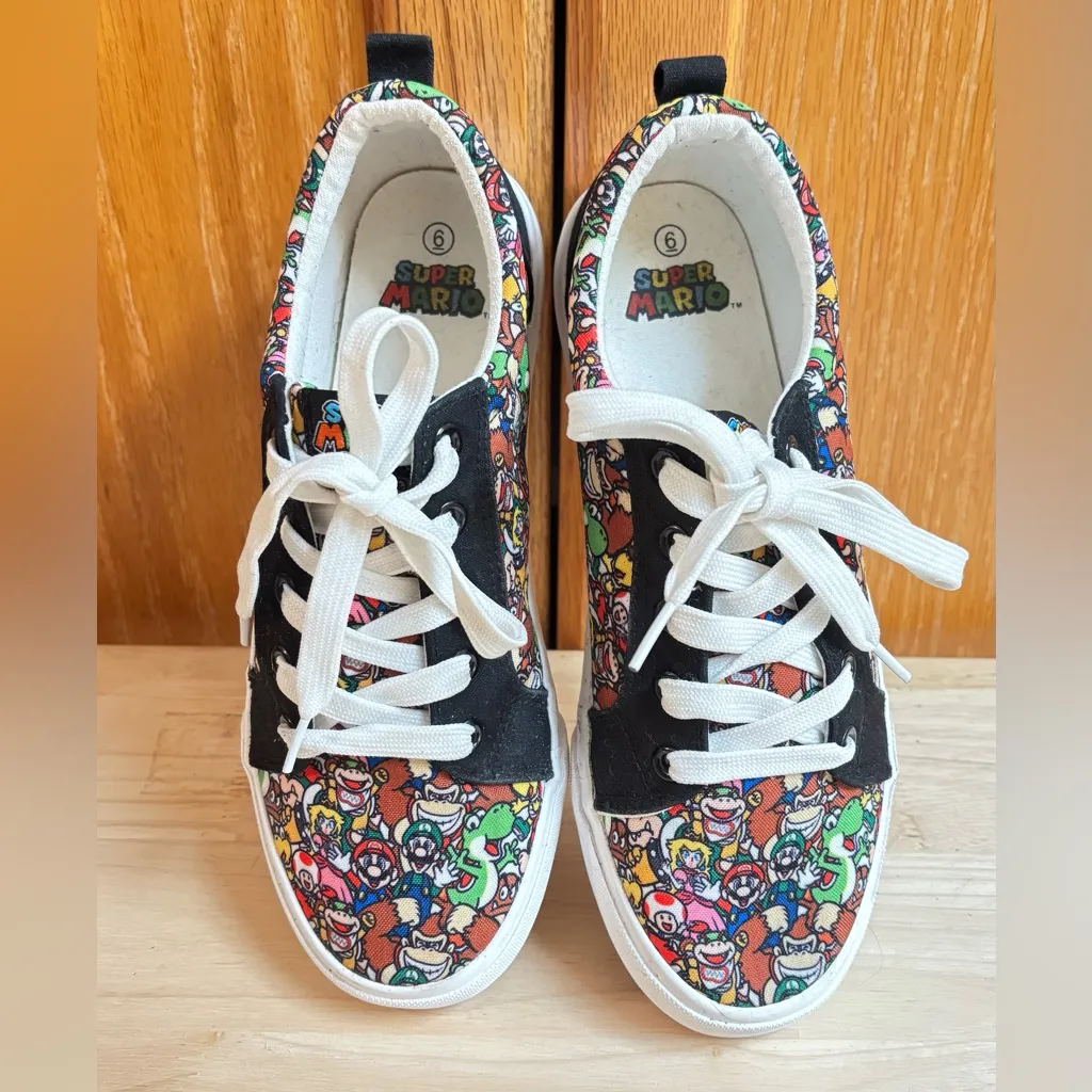 Nintendo Mario Bros. Yoshi Luigi Princess Peach & friends sneakers shoes - Image 3