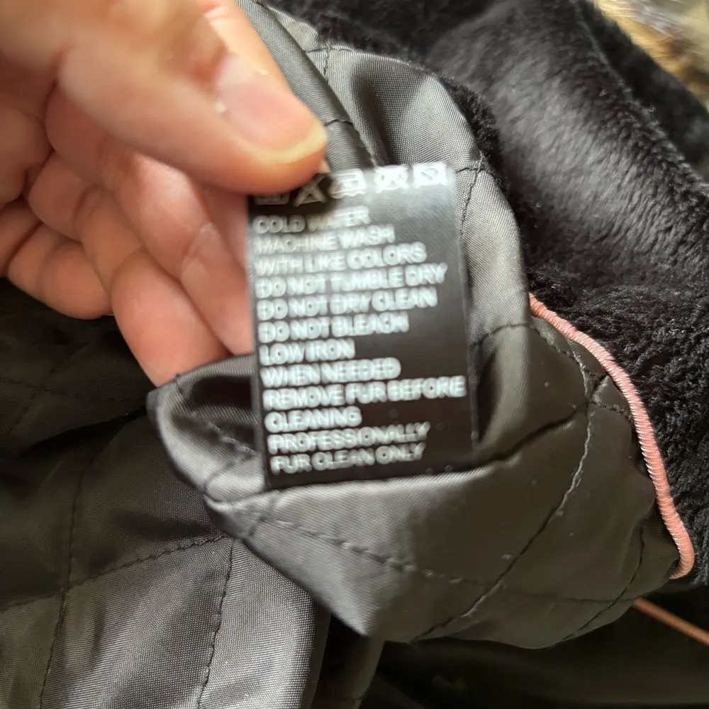 Company Ellen Tracy black raccoon  fur trim jacket size Large - Image 4