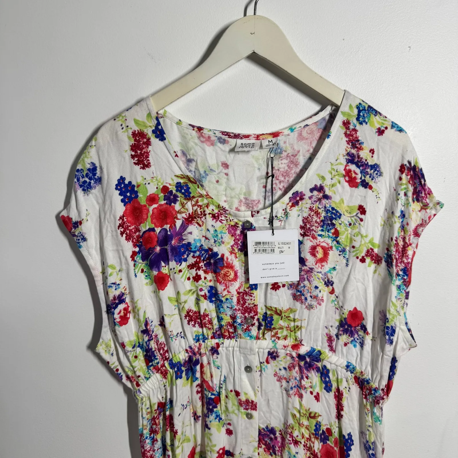 SomeDays Lovin Dress M Cream Floral NWT Button Down Front Slit Maxi Boho Concert - Image 3