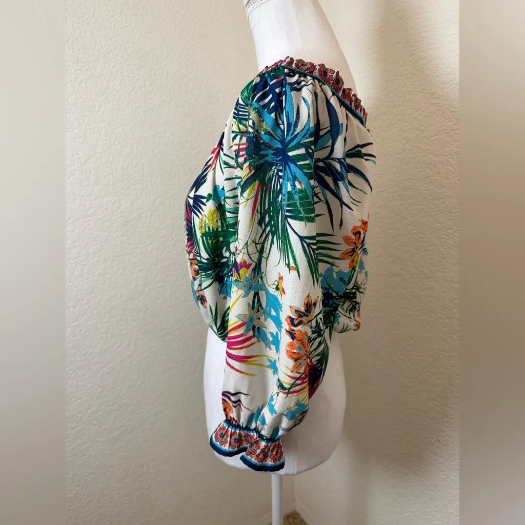 Flying‎ Tomato Top S  Off Shoulder Crop NWT - Image 2