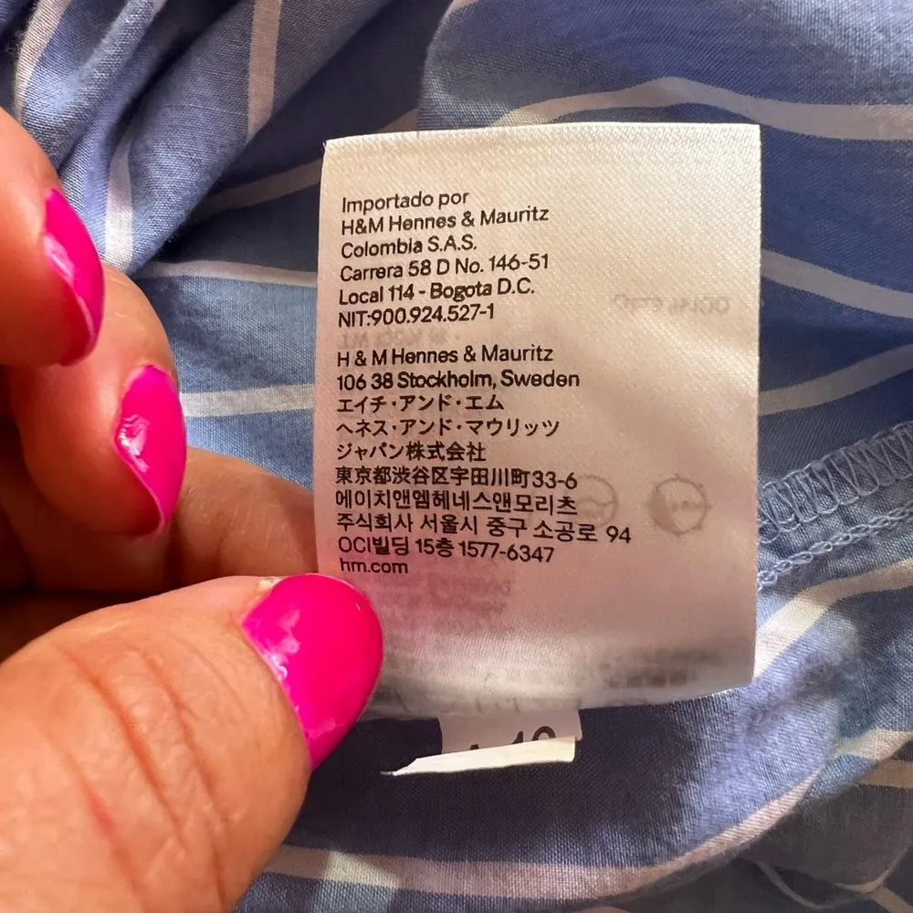 black and white striped flowy Round - Image 14