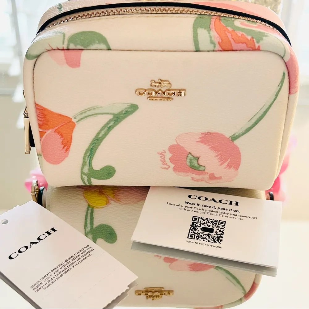 Floral Small Boxy Cosmetic Case NWT - Image 9
