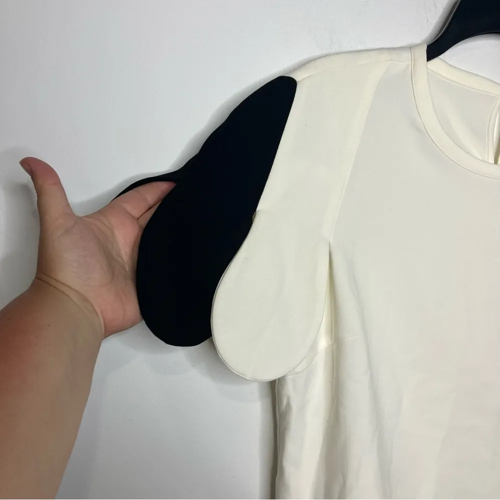 Victoria Beckham for Target‎ ivory & black scalloped sleeve blouse womens large - Image 7